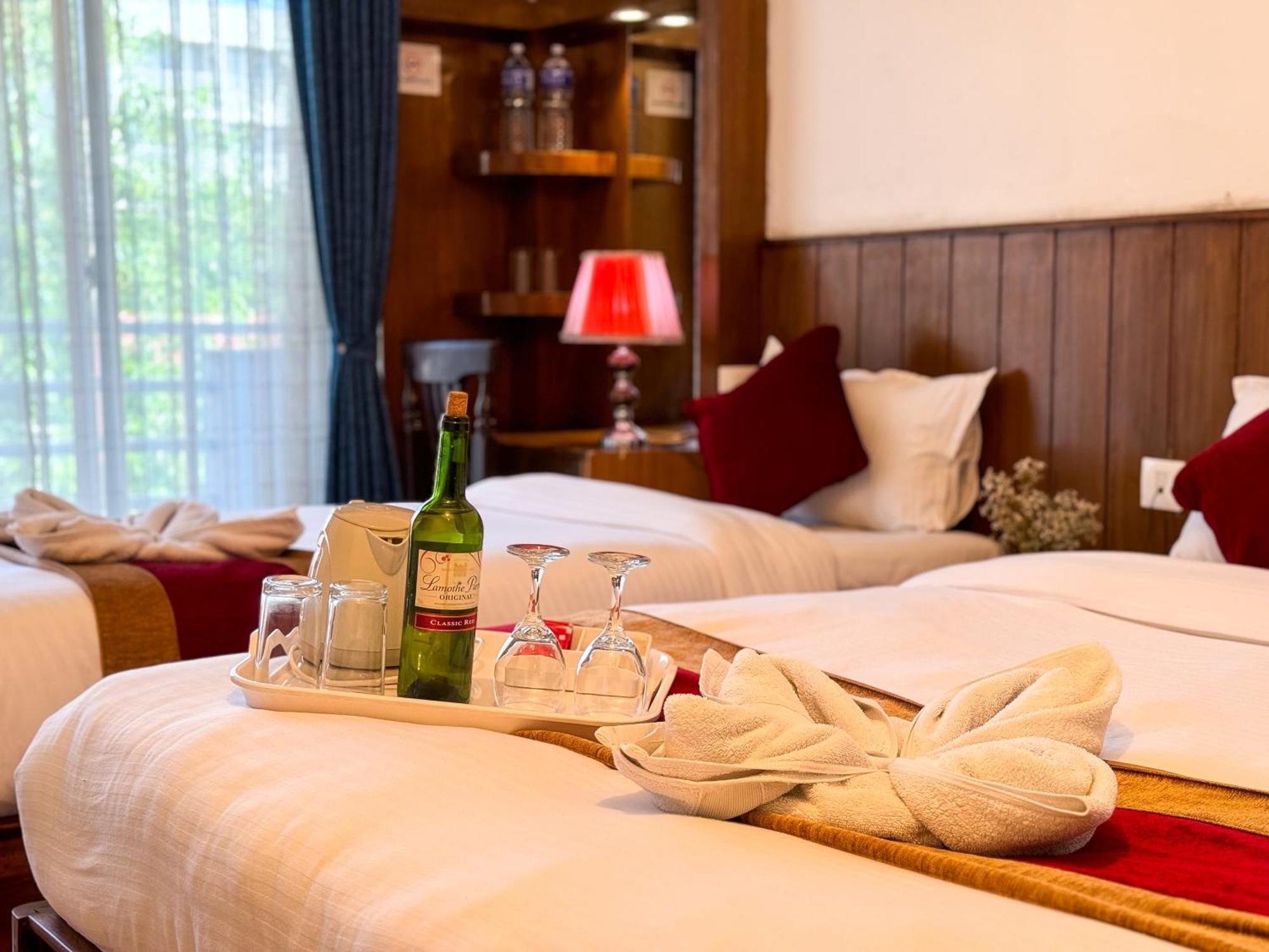 Hotel Abi International Катманду Екстер'єр фото