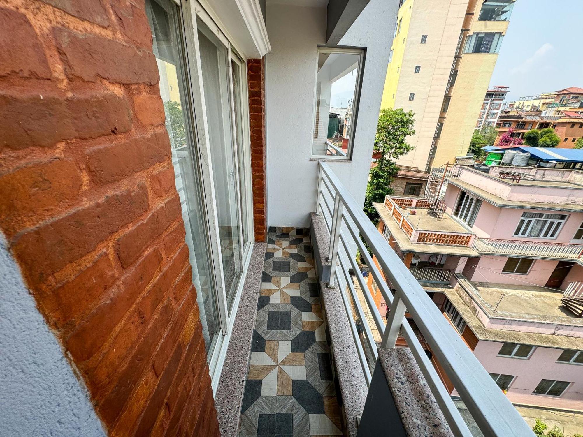 Hotel Abi International Катманду Екстер'єр фото